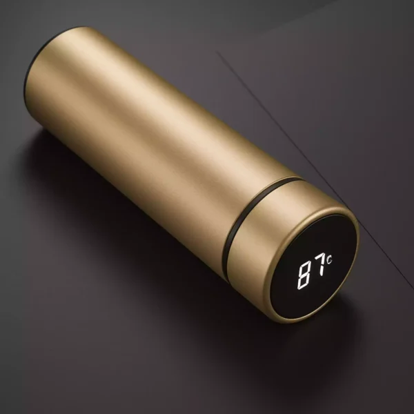 Gold Smart Bottle Showing 87°C on LED Cap